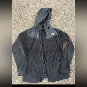 Black Fuzzy North Face